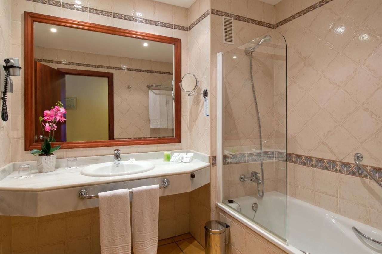 Hotel Ipv Palace & - Adults Recommended Fuengirola